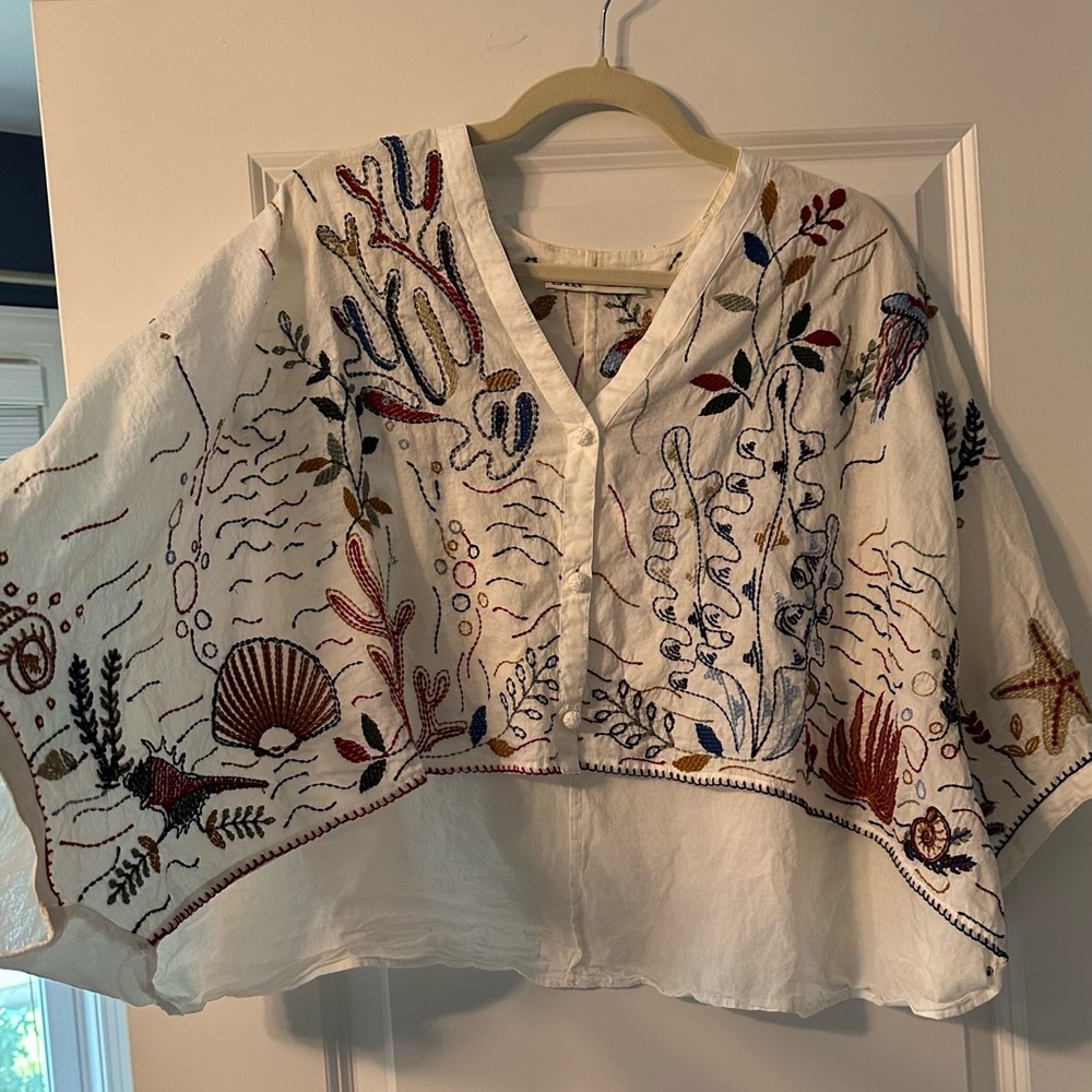 Zara White Blouse with Multicolor Embroidery - Picture 2 of 6